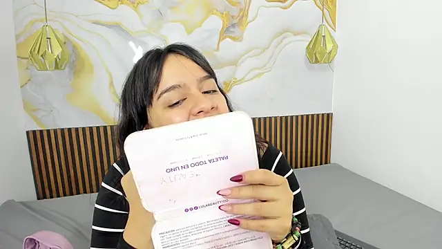 MelissaGilll online show from November 2025 07:29:02 PM