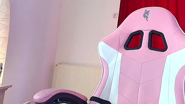 Anne Blueeyes online show from April 2026 02:23:02 PM