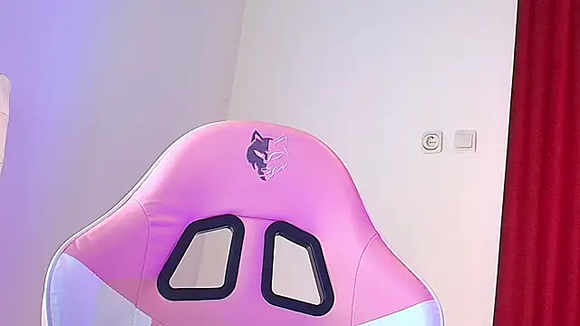 Anne Blueeyes online show from March 2026 02:19:02 PM