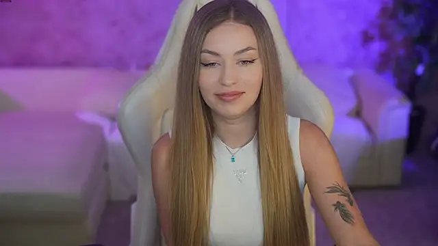 Maggie tenderness online show from September 2025 02:23:02 PM