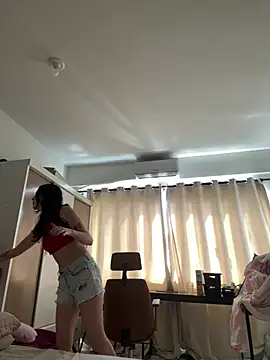 Morguisssz online show from April 2026 01:07:02 PM