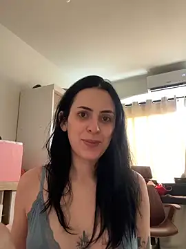 Morguisssz online show from February 2026 10:37:01 AM