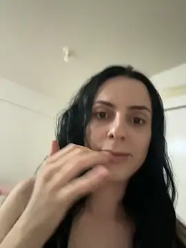 Morguisssz online show from March 2026 11:08:01 PM