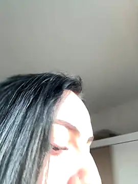 Morguisssz online show from November 2025 09:37:01 PM