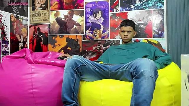 Snapshot of Jeffry_wolvess chatting on February 2025 12:39:02 PM Jeffry wolvess online show from February 2025 12:39:02 PM