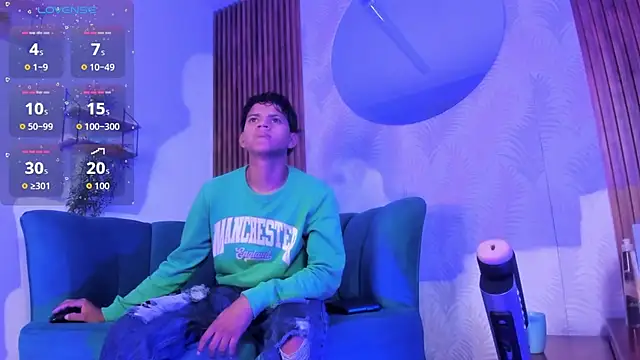 Snapshot of Jeffry_wolvess chatting on February 2026 12:02:02 PM Jeffry wolvess online show from February 2026 12:02:02 PM