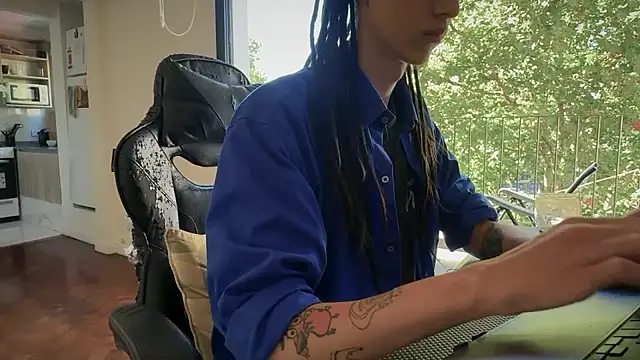 Den BlueXx online show from February 2026 12:02:02 PM