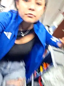 Snapshot of nidia2026 chatting on December 2025 03:32:02 PM nidia2026 online show from December 2025 03:32:02 PM