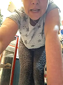 Snapshot of nidia2026 chatting on November 2025 12:33:02 PM nidia2026 online show from November 2025 12:33:02 PM