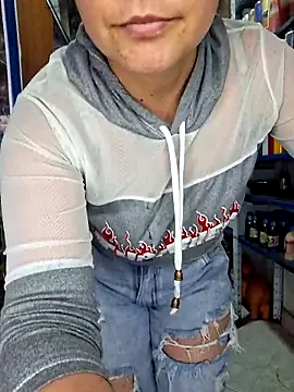 Snapshot of nidia2026 chatting on November 2025 07:06:01 PM nidia2026 online show from November 2025 07:06:01 PM