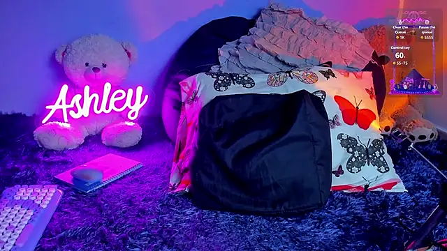 Snapshot of 1Ashley_ chatting on November 2025 03:05:02 AM 1Ashley online show from November 2025 03:05:02 AM