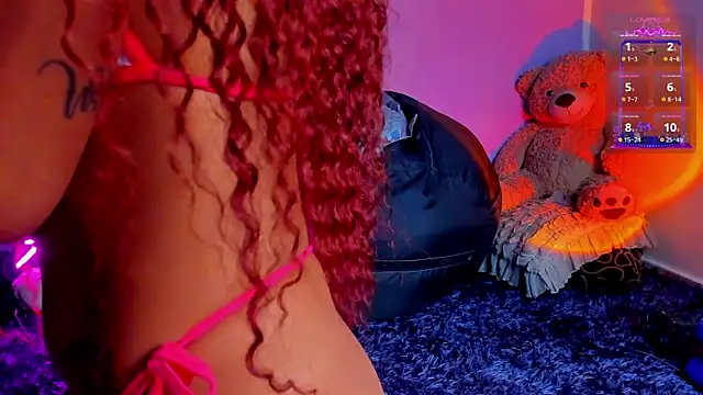 Snapshot of 1Ashley_ chatting on November 2025 02:48:02 AM 1Ashley online show from November 2025 02:48:02 AM