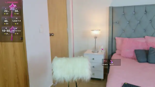 Snapshot of AllissonJames chatting on March 2026 03:28:03 PM AllissonJames online show from March 2026 03:28:03 PM