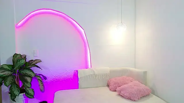 AllissonJames online show from May 2026 02:32:02 PM