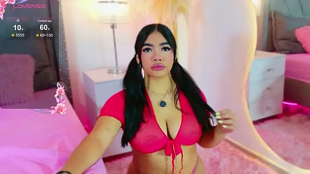 AllissonJames online show from December 2025 12:48:02 PM