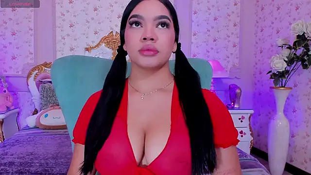 AllissonJames online show from October 2025 11:53:02 AM