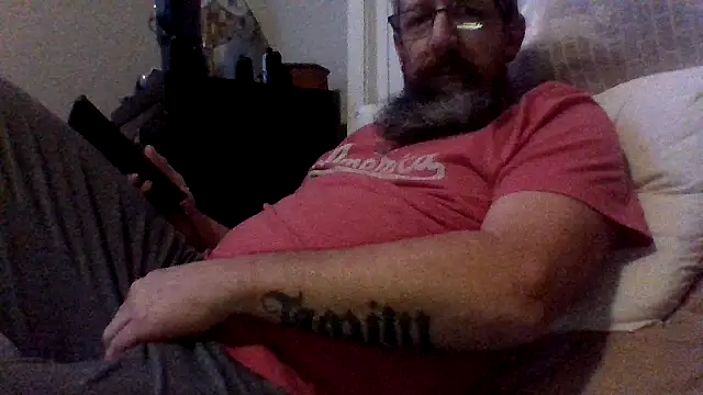 Huskers2020 online show from January 2025 01:35:01 AM