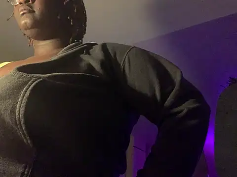 BigKittyRaven online show from March 2025 06:30:02 AM