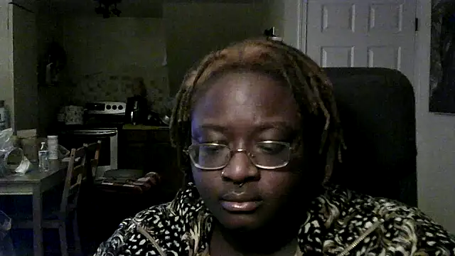 BigKittyRaven online show from December 2024 05:36:01 AM