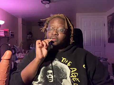 BigKittyRaven online show from February 2025 04:35:02 AM