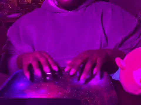 BigKittyRaven online show from December 2024 05:40:02 AM