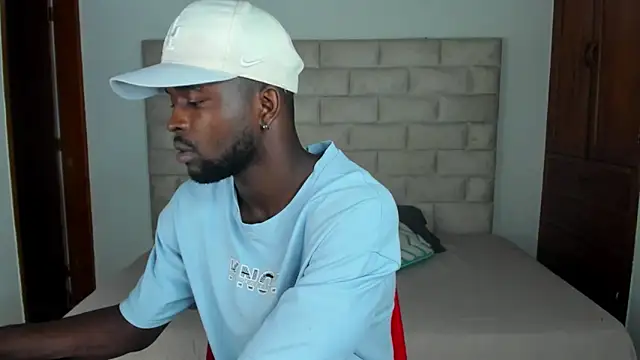 Dylan Taylor online show from November 2025 11:59:02 AM