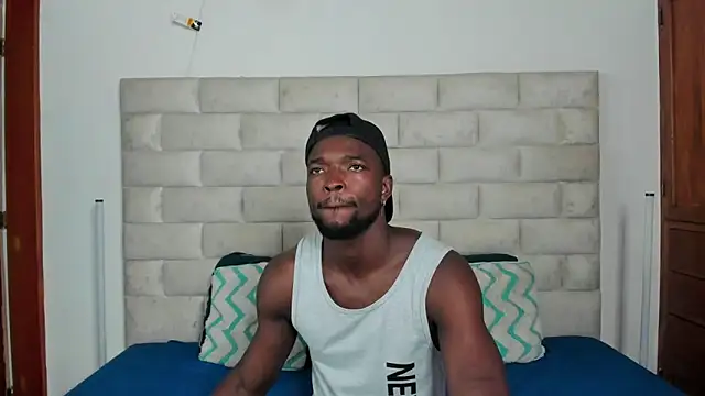 Dylan Taylor online show from December 2025 12:26:01 PM