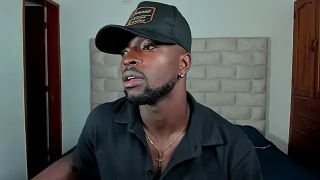 Dylan Taylor online show from November 2025 12:27:02 PM