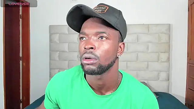 Dylan Taylor online show from November 2025 12:19:02 PM