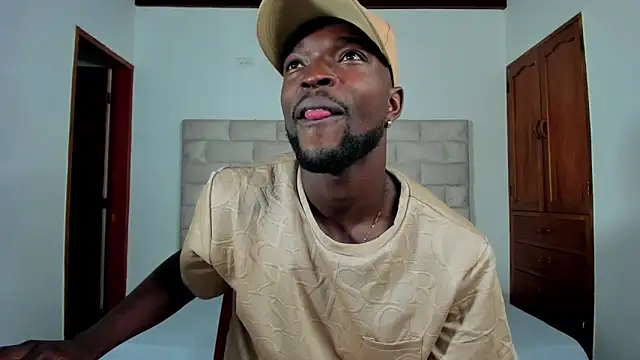 Dylan Taylor online show from November 2025 12:37:02 PM