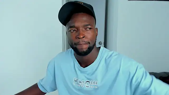 Dylan Taylor online show from October 2025 04:33:01 AM