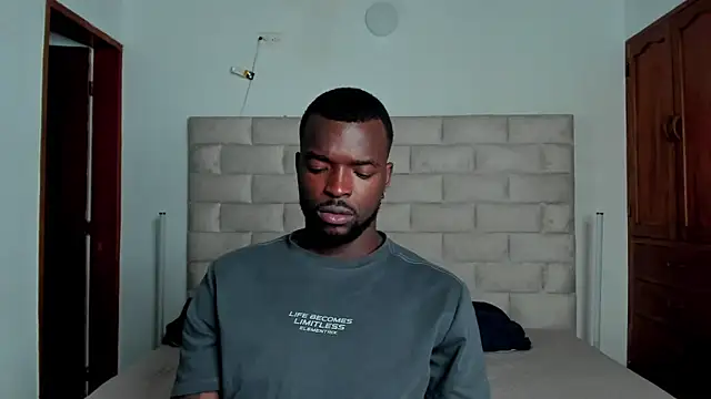 Dylan Taylor online show from December 2025 12:26:01 PM