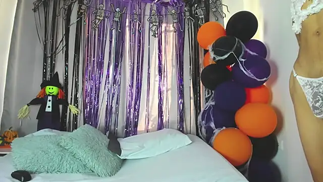 Snapshot of _lexx1e chatting on October 2025 01:08:01 PM lexx1e online show from October 2025 01:08:01 PM