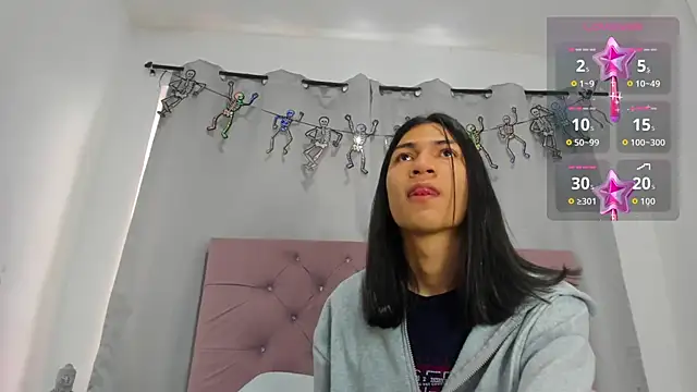 Snapshot of _lexx1e chatting on December 2025 01:24:02 PM lexx1e online show from December 2025 01:24:02 PM