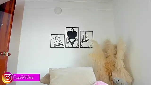 ellie mcdonald online show from April 2026 09:16:02 PM