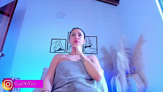 ellie mcdonald online show from March 2026 01:48:02 PM