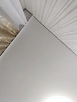 Lorrain Dorrie online show from November 2025 06:03:02 AM