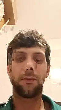 Snapshot of dariodario chatting on February 2025 10:47:02 PM dariodario online show from February 2025 10:47:02 PM