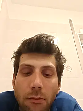 Snapshot of dariodario chatting on March 2025 12:11:02 PM dariodario online show from March 2025 12:11:02 PM