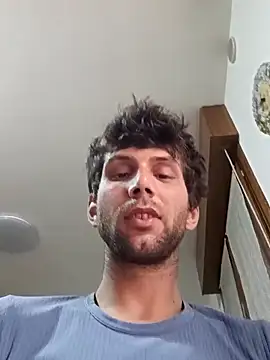 Snapshot of dariodario chatting on March 2025 07:34:02 AM dariodario online show from March 2025 07:34:02 AM