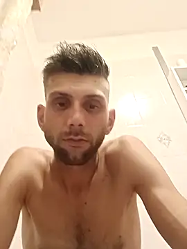 Snapshot of dariodario chatting on September 2025 08:42:02 PM dariodario online show from September 2025 08:42:02 PM