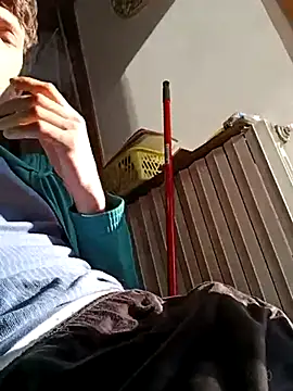 Snapshot of dariodario chatting on March 2025 07:13:02 AM dariodario online show from March 2025 07:13:02 AM