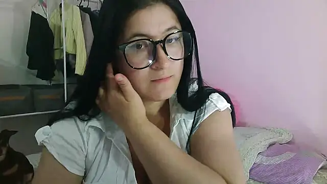 Snapshot of kami_lexy chatting on December 2025 08:39:01 PM kami lexy online show from December 2025 08:39:01 PM