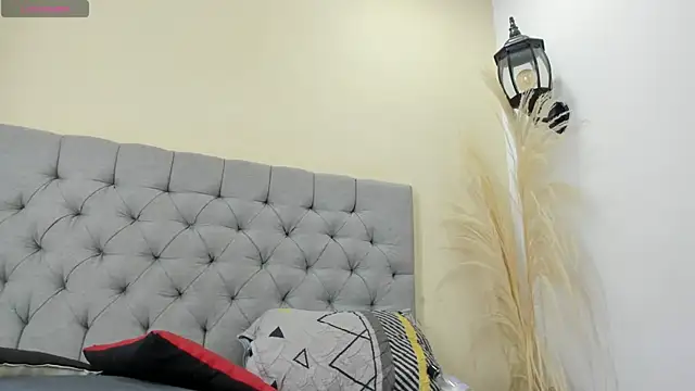 bruno miller  online show from April 2026 09:15:01 PM