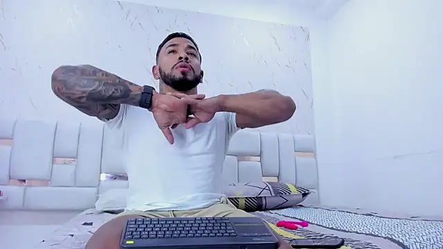 bruno miller  online show from March 2026 09:07:02 PM