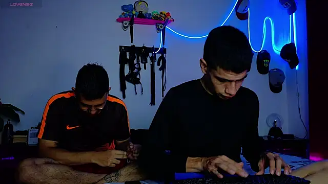 Snapshot of Nymphobuddies chatting on February 2025 01:52:01 AM Nymphobuddies online show from February 2025 01:52:01 AM