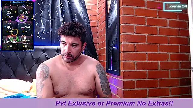 Snapshot of natha_n_andy_anki chatting on June 2026 03:42:01 PM natha n andy anki online show from June 2026 03:42:01 PM