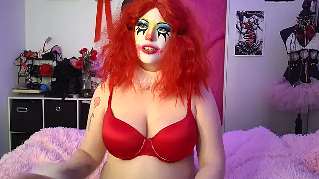 Snapshot of Twitchtheclownn chatting on August 2026 10:25:02 PM Twitchtheclownn online show from August 2026 10:25:02 PM