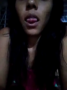 Snapshot of Sharlotte-HOT1 chatting on December 2024 05:14:02 AM Sharlotte-HOT1 online show from December 2024 05:14:02 AM