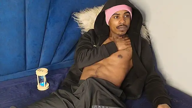 Bigote Big0357 online show from September 2025 10:09:02 AM